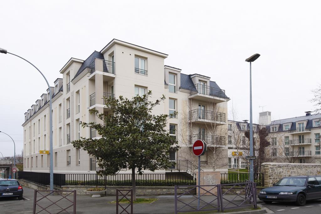 Appart'City Poissy Bagian luar foto